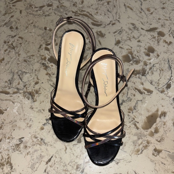 Women’s Betsey Johnson Platform Stiletto Heels Sandals Size 9 M - Picture 3 of 6